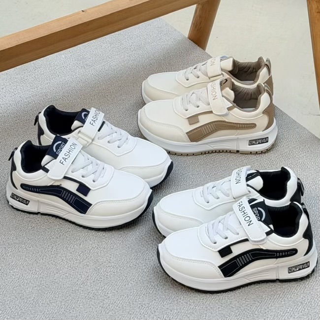 کتونی بچگانه با طرح رویال کد 4110401