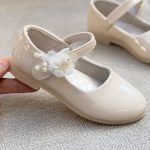 کفش دخترانه عروسکی طرح بغل مروارید از توباکو کد 4120704 - Image 13